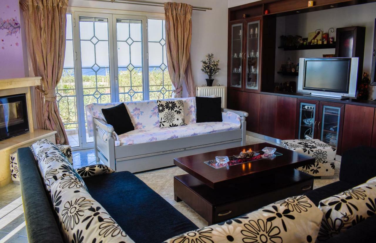 Anemos Holidays House Kypseli Екстериор снимка